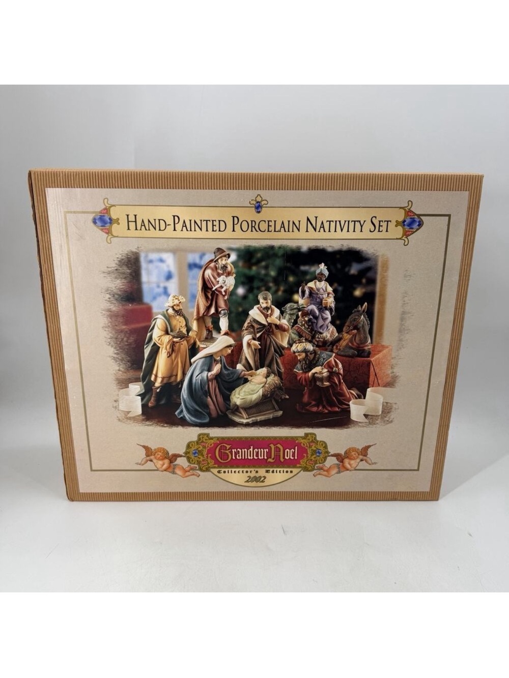 Grandeur Noel 2002 Hand-Painted Porcelain Collector Edition Large Nativity Set